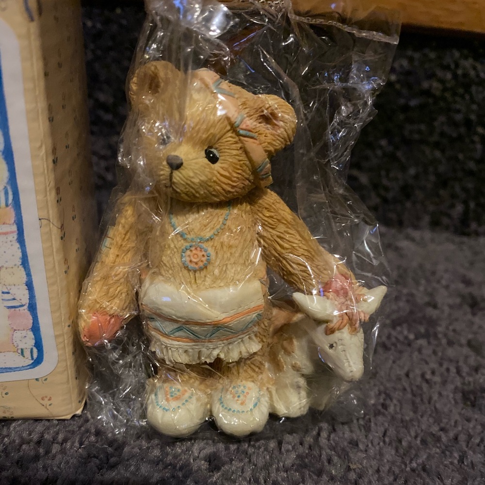 🆕 Cherished Teddies Indian boy figurine